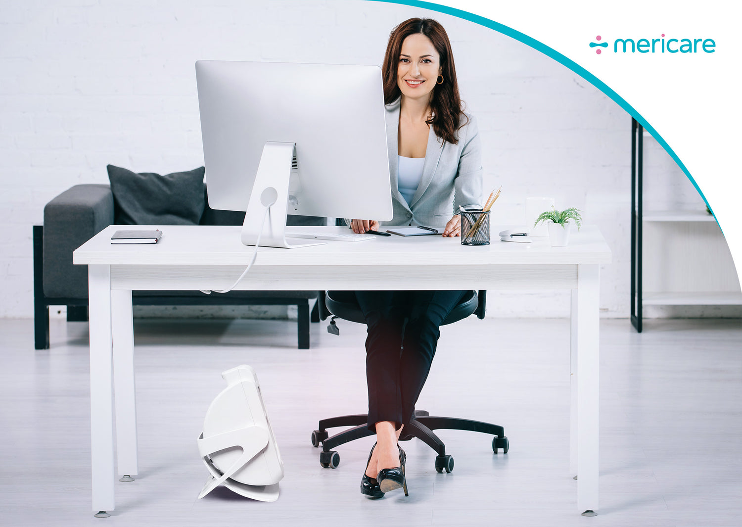 MERICARE AK-2012-R1 infračervená lampa 200W